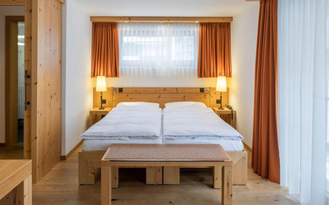 Phoenix – Guest Rooms – Zermatt