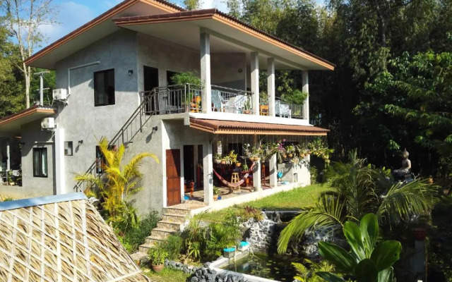 Nananuira-Khaolak