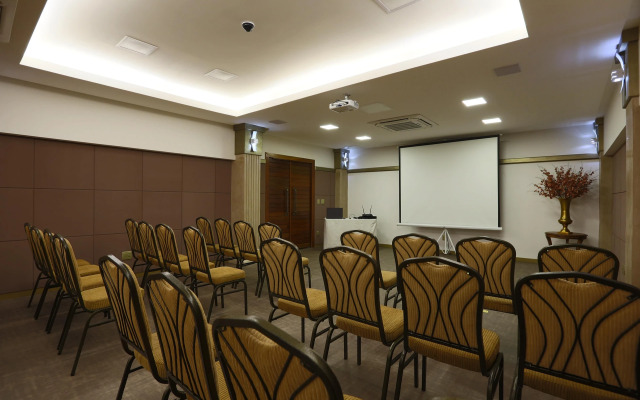 Golden Lis Hotel Boutique