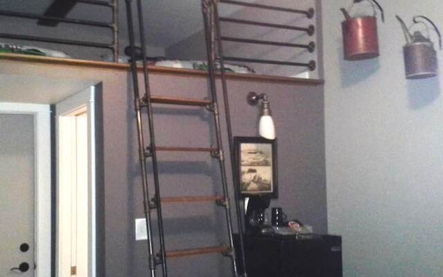 Riley's Railhouse Bed & Breakfast