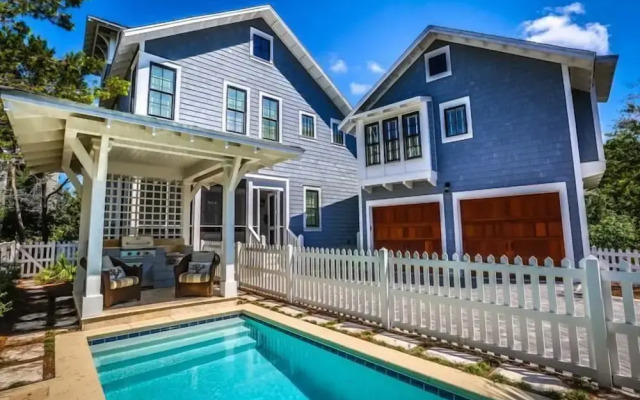The Flagship of Watersound 5 Bedroom Holiday Home by Five Star Properties