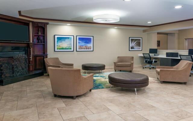 Candlewood Suites Athens by IHG