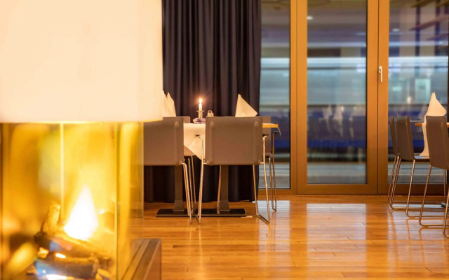 Bayer 89 Vi Vadi Hotel