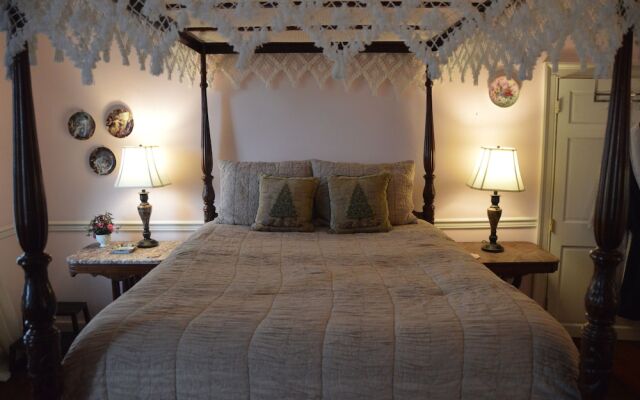 The Richard Johnston Inn Bed and Breakfast