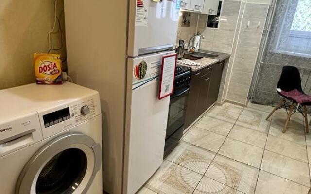 Апартаменты на улице Касьянова 4