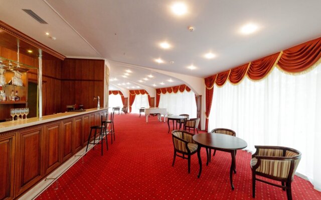 Prometey Club Hotel