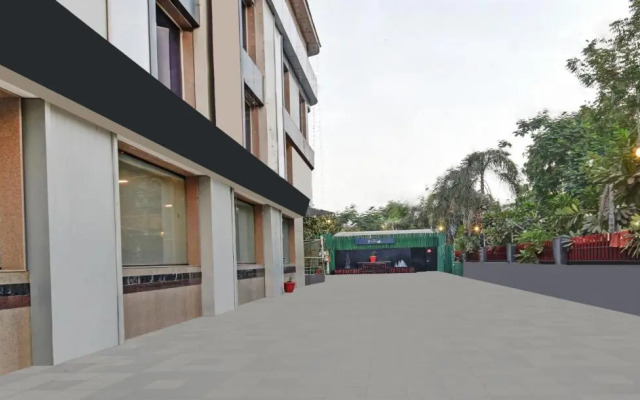 Treebo Trend Kia Residency