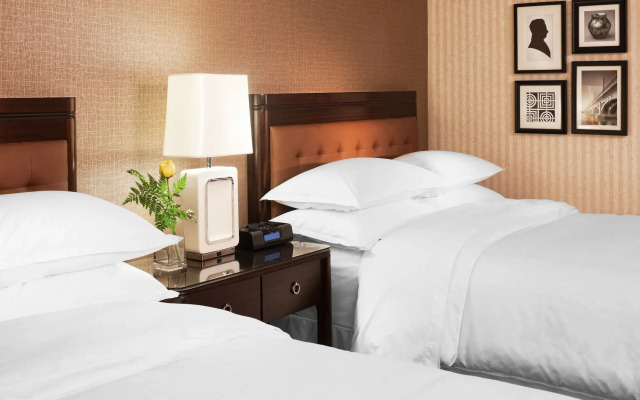 Sheraton Detroit Metro Airport