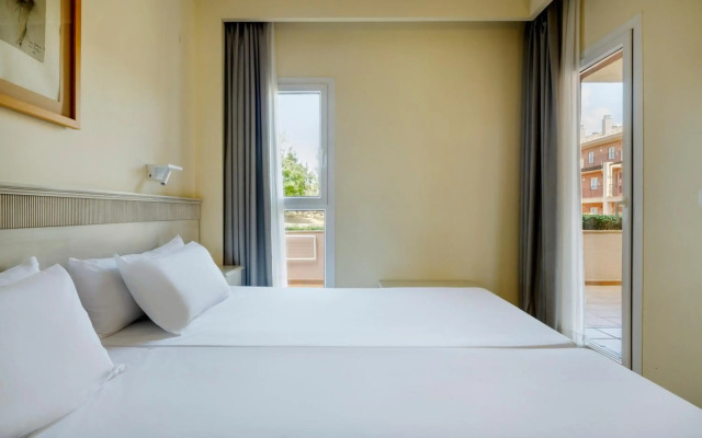 Aparthotel ILUNION Sancti Petri