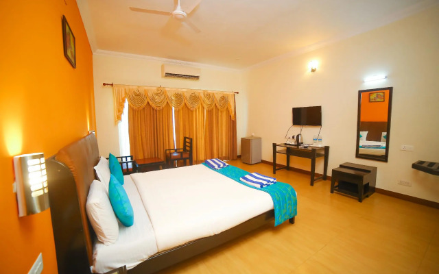 St. James Court Beach Resort