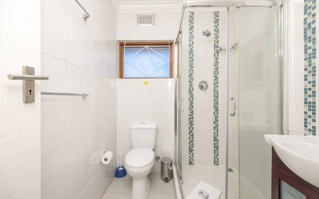 Vibrant and Safe 2 Bedroom Apartment