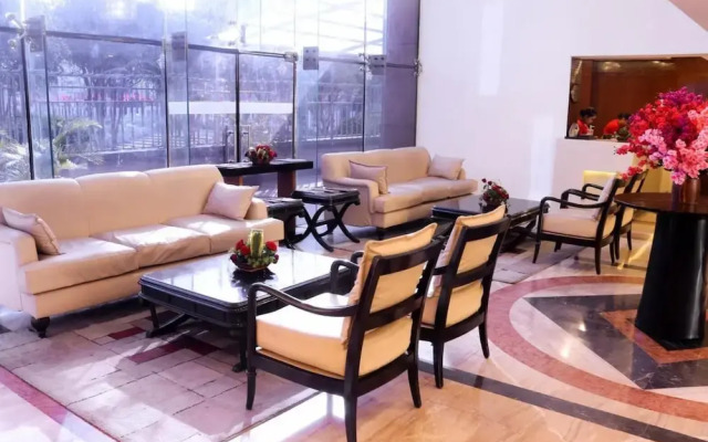 Le Lac Sarovar Portico Ranchi