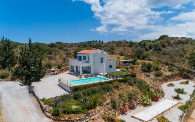 Luxury Villa with Private Pool - Totally Privacy
