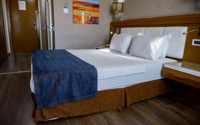 Selcuk Hotel Sems-i Tebrizi