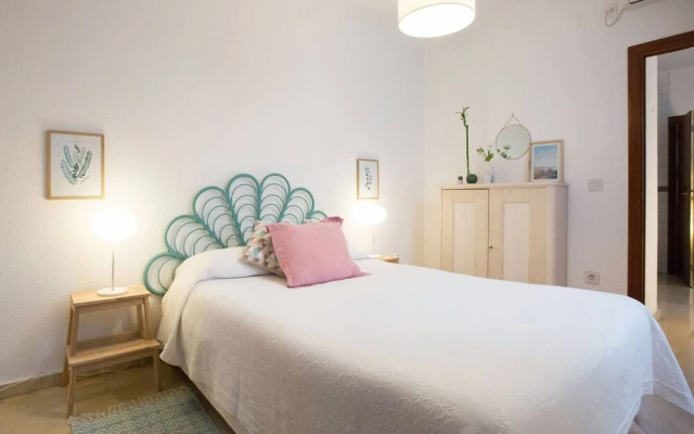 Triana Place by Keywii, 2 Pax, Triana