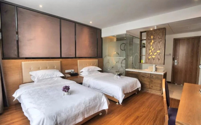 Huangshan Zuixiang Theme Hotel