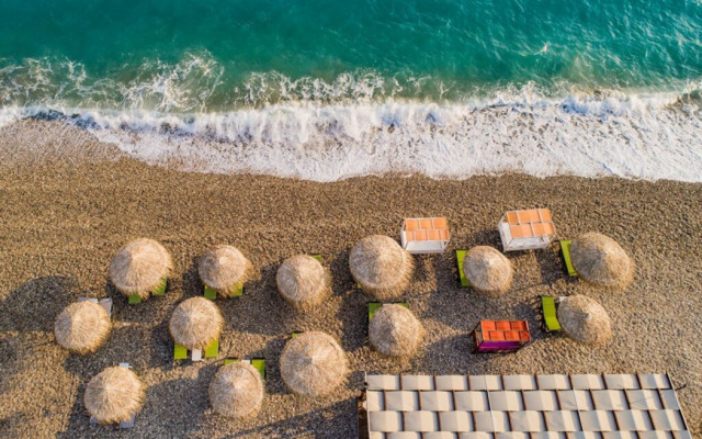 Kalidon Beach Hotel