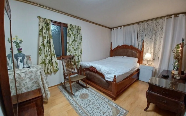 Granny Home