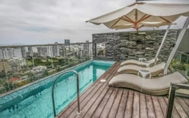 GLOBALSTAY. Stylish Stelar Apartments. Rooftop Swimming Pool