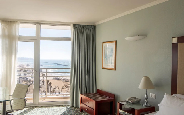 Renaissance Tel Aviv