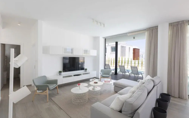 Protaras Olivine Villa Ol9