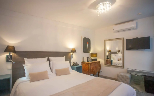 Hôtel Au Charme Rabelaisien