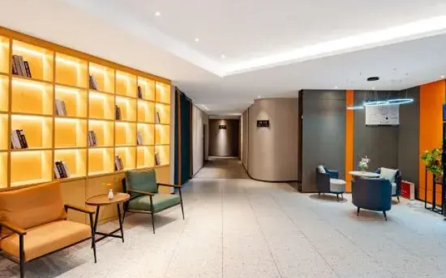 TaiZhou MoMo THEME hotel