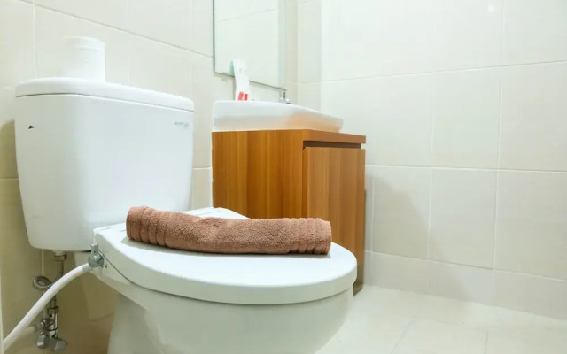 Simple Studio the Oasis Mahogany Apartment