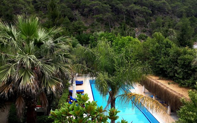 Hotel Dalos
