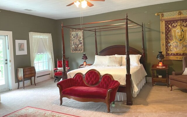 The Sautee Inn Bed & Breakfast