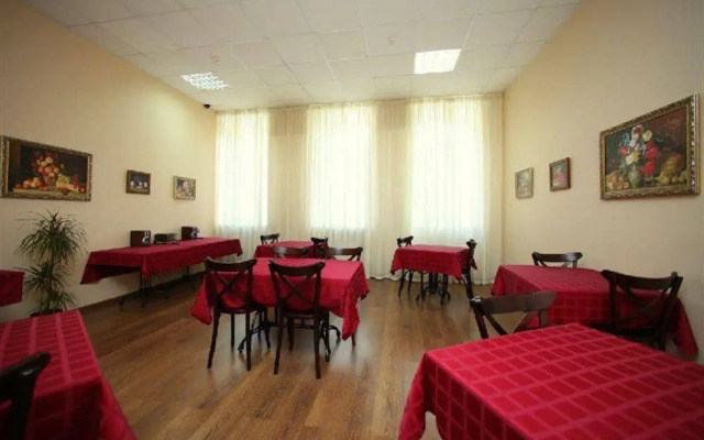 Dom Vyazemskoy Living Quarters