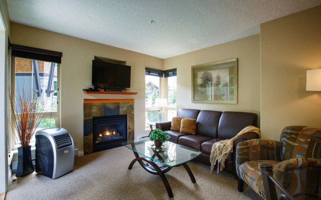 Sunrise Ridge Waterfront Resort