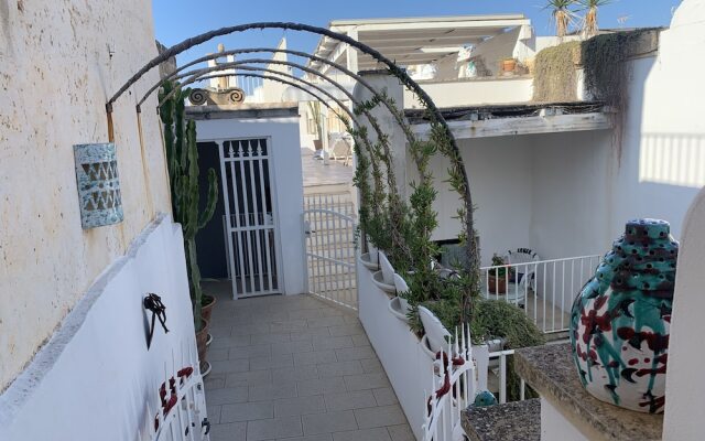 Salapolis Luxury Apartments