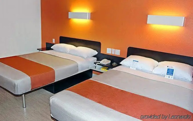 Motel 6
