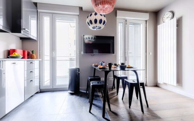 Comfortable Apartment Next to Malesherbes - Very Calm