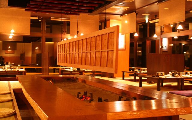 Kasyouen Bettei Fuka - Adult Only