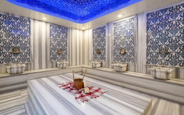 The Nowness Luxury Hotel & Spa (Adults Only 16+)