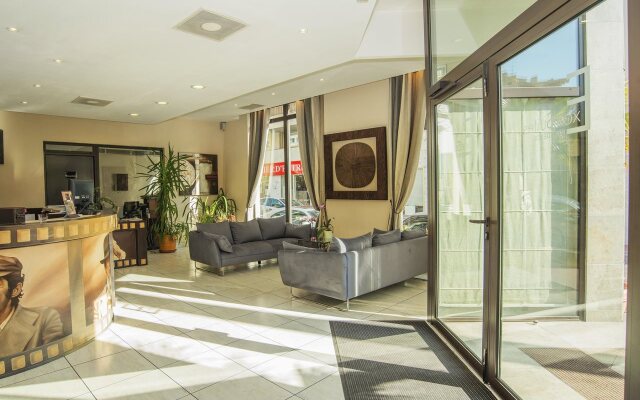 ExcelSuites Residence