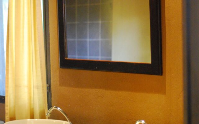 Melina's Beach Front Bungalow