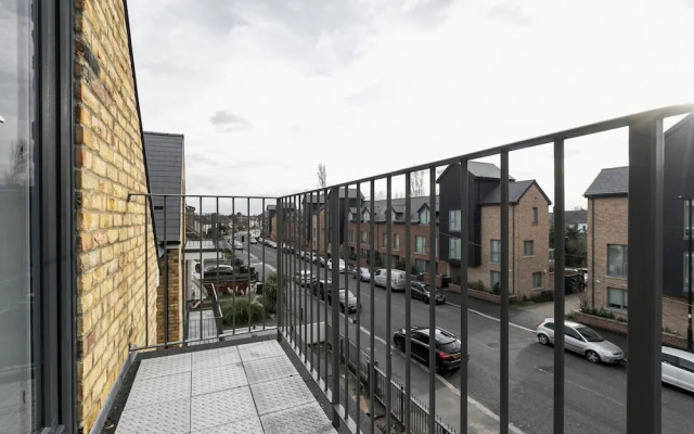Skyvillion -vineyard Court Enfield 1bed Wbalcony