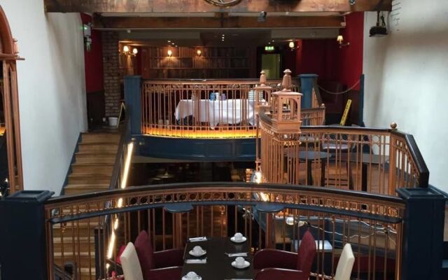 Abbey Hotel
