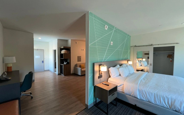 Comfort Suites Gatlinburg Downtown-Convention Center