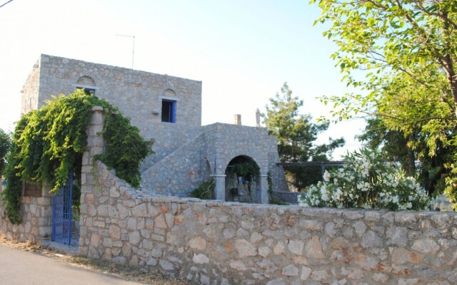 Spitakia