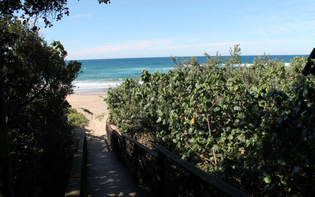 Barbados 13, Caribbean Estate