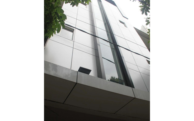 My Studio Hotel Surabaya - Hostel