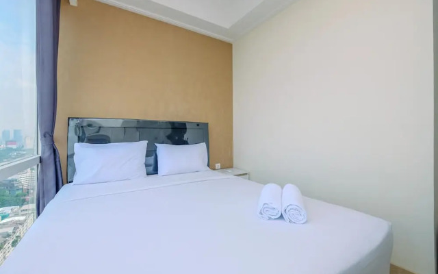 Modern Look And Comfy 2Br At Menteng Park Apartment
