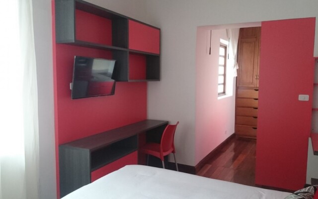 Hotel + Arte