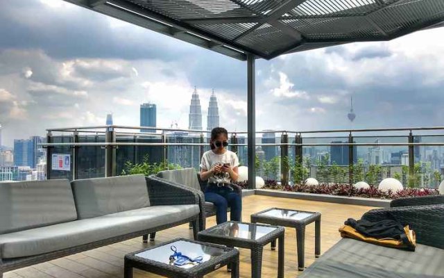 Expressionz Suites KLCC by Like Home
