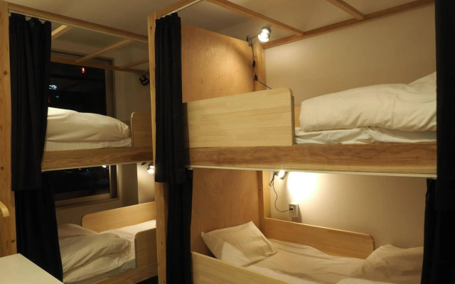 & And Hostel