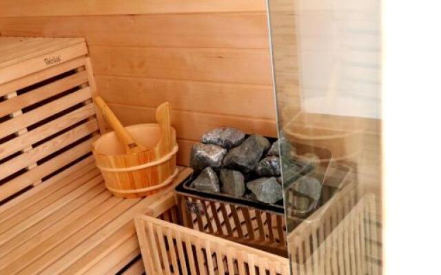 Friends & Family Apartmanok Velence